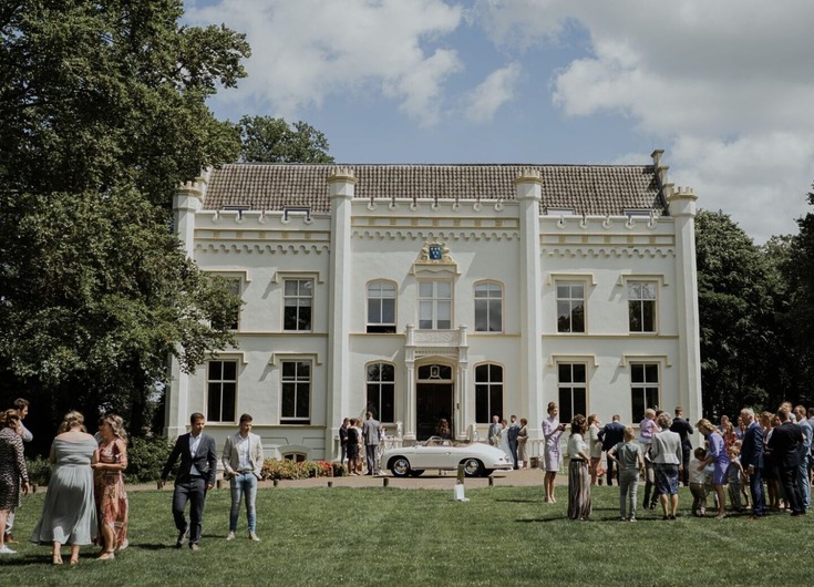 Huis Scherpenzeel is onderdeel van Swijnenburg en zet zich in voor evenementen zoals bruiloften, zakelijke bijeenkomsten, privéfeesten en uitvaarten